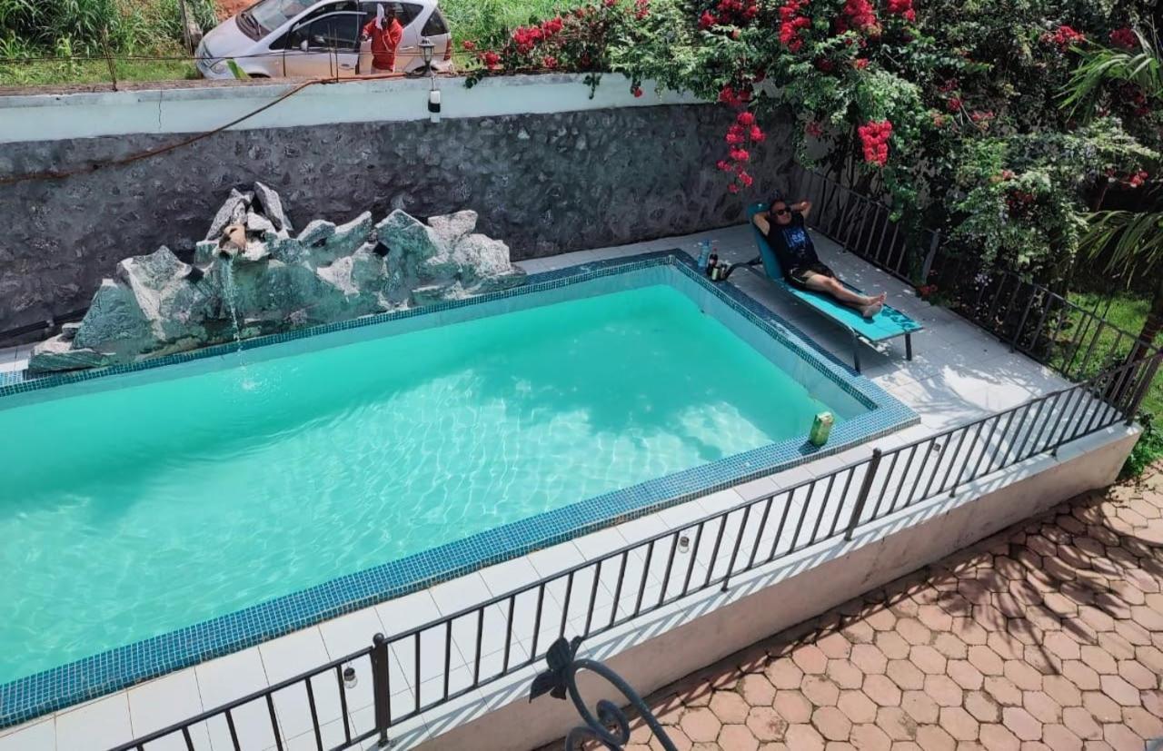 Appartement 2 Chambres Residence Avec Piscine Yaoundé Eksteriør billede